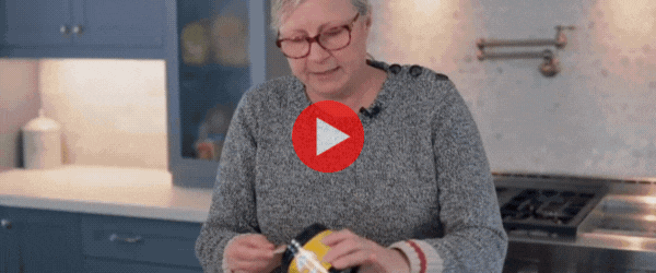 Gif of Dana adding Better Bones to a DIY Yeast Diet recipe