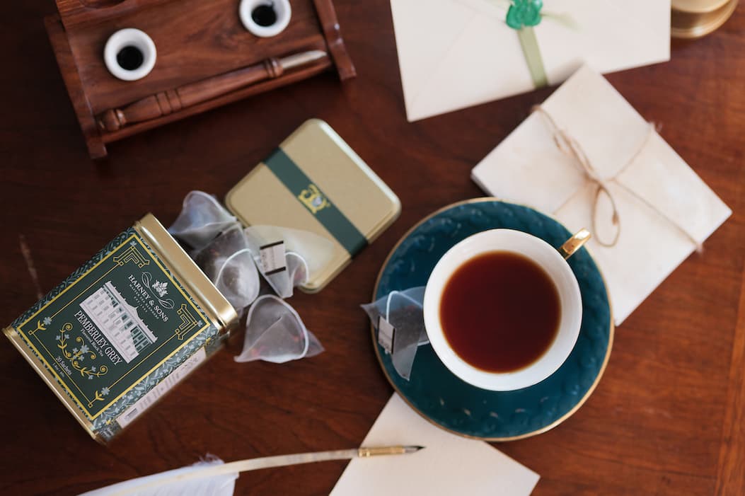 Pemberley Grey Tin of 20 Sachets