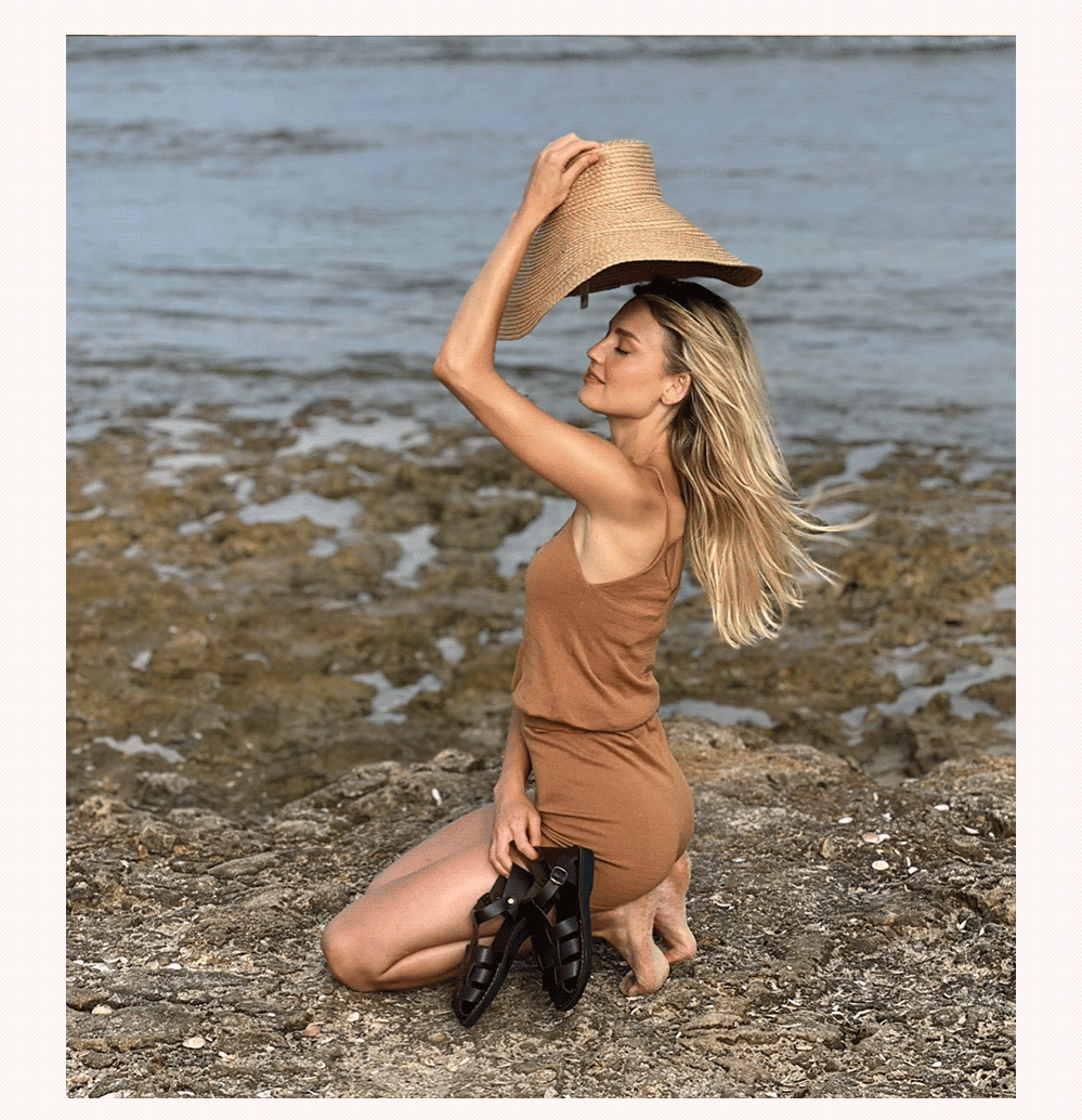 Light as a Feather, Stylish as Ever!