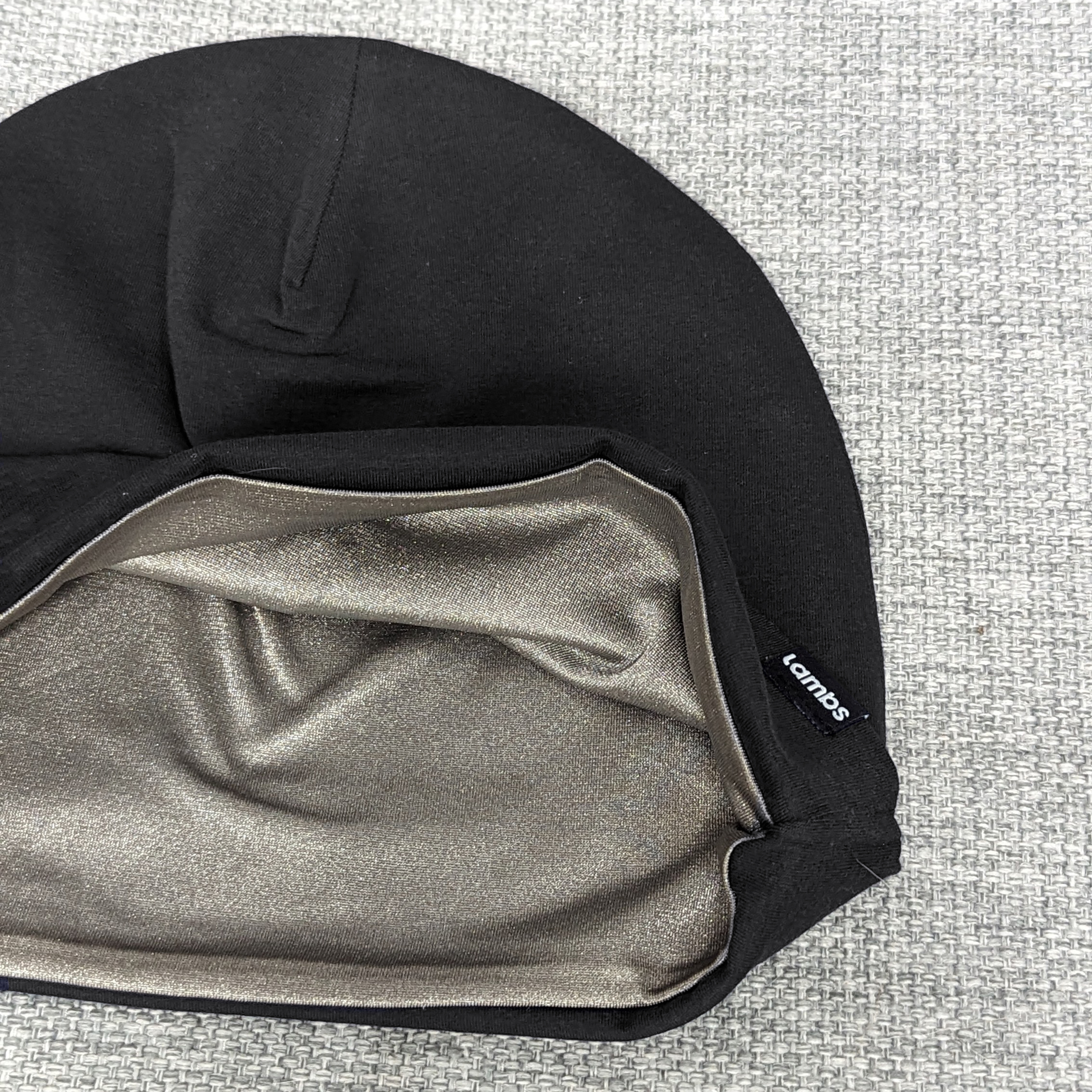 Lightweight beanie black