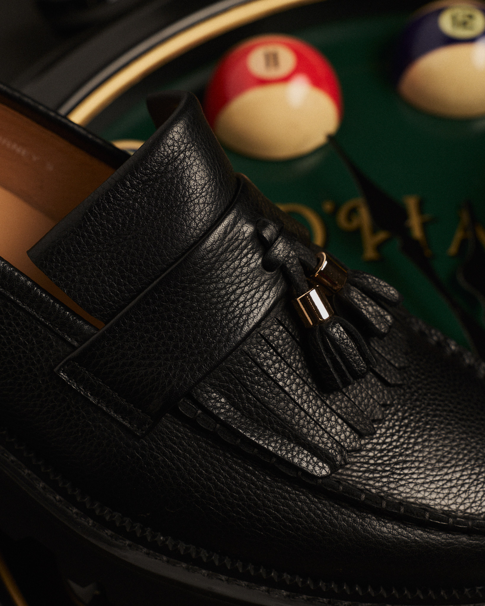 Men's Journey Black Pebble Leather Lug Tassel Loafer
