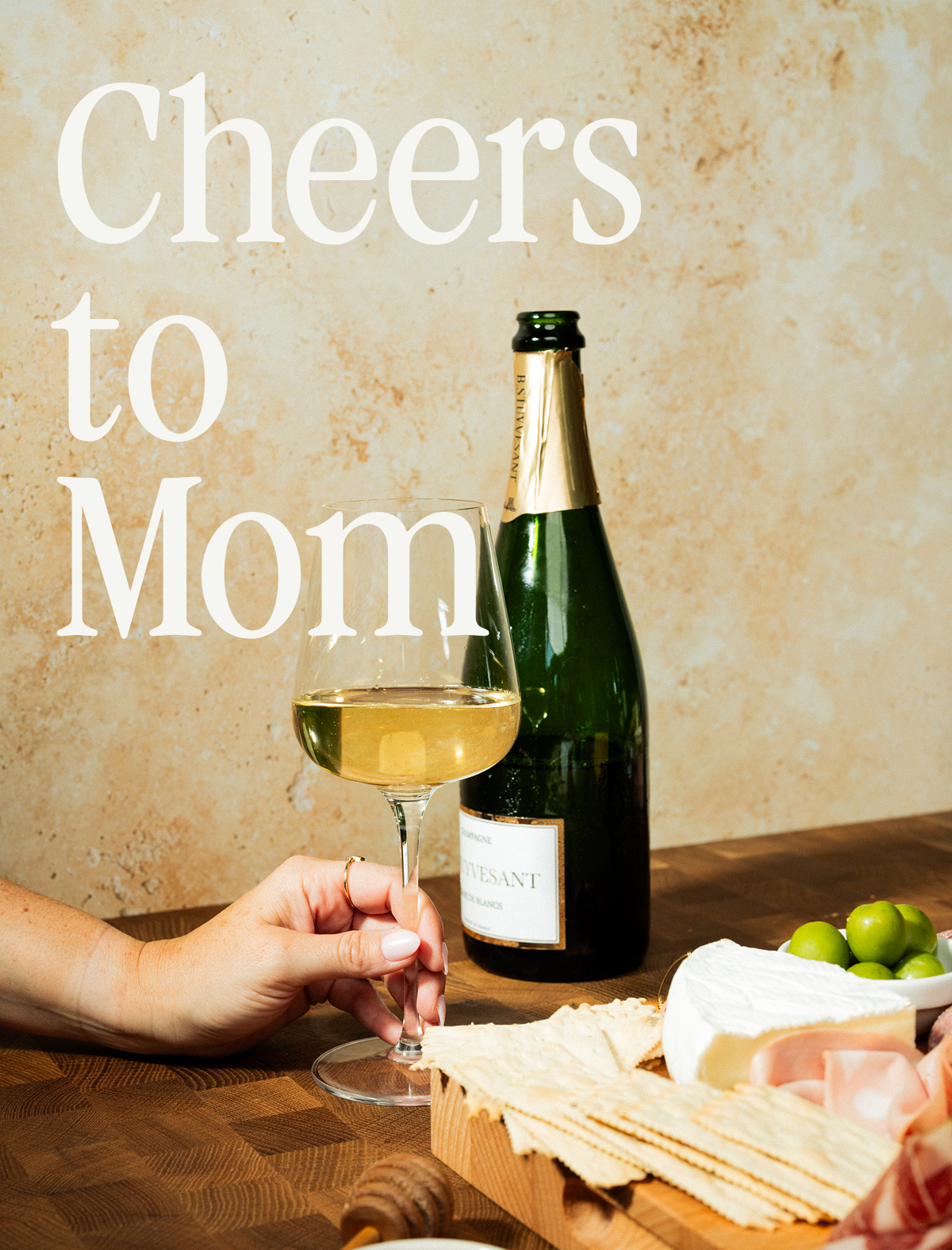 CHEERS TO MOM
