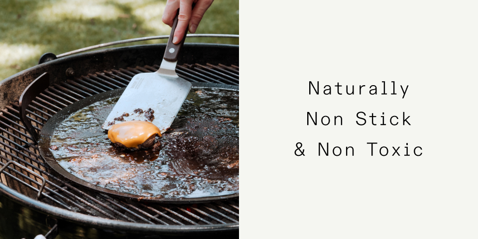 Smart design: Engineered with vertically angled handles, the Round Griddle fits seamlessly inside most charcoal kettle grills. These thoughtfully designed handles not only allow your grill’s lid to close properly but also make it easy to maneuver on and off the grates.