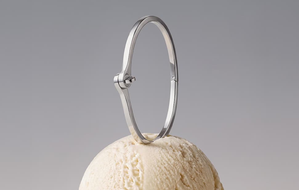 Modern Reeve Cuff on Ice Cream