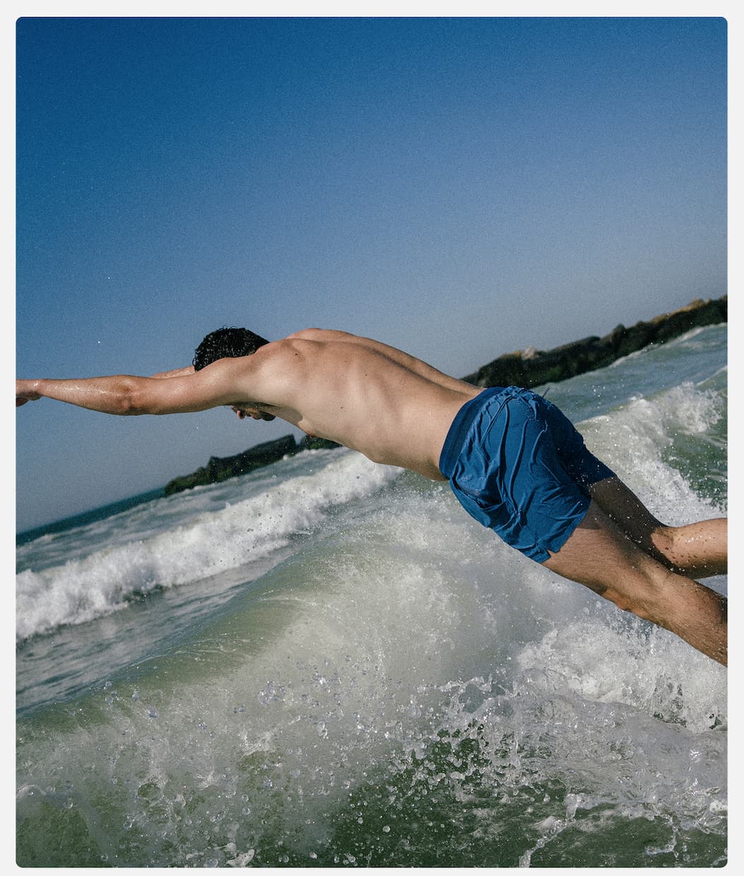 Diving Image in Hydro Blue