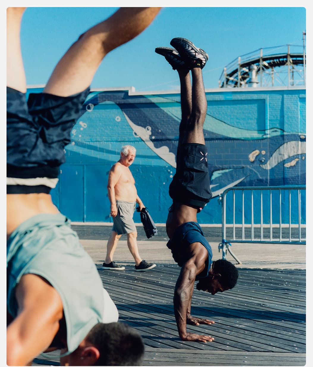 Active Image Navy Interval Short