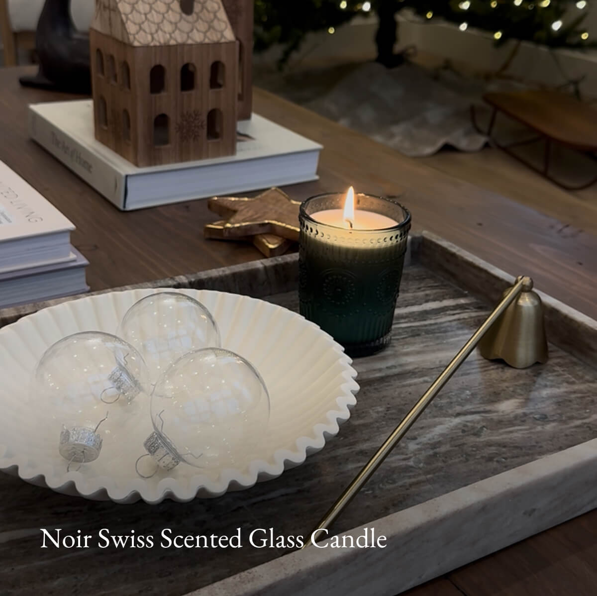 Noir Swiss Scented Glass Candle