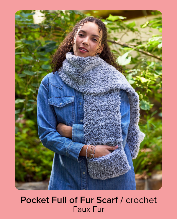 Pocket Full of Fur Scarf / crochet Faux Fur