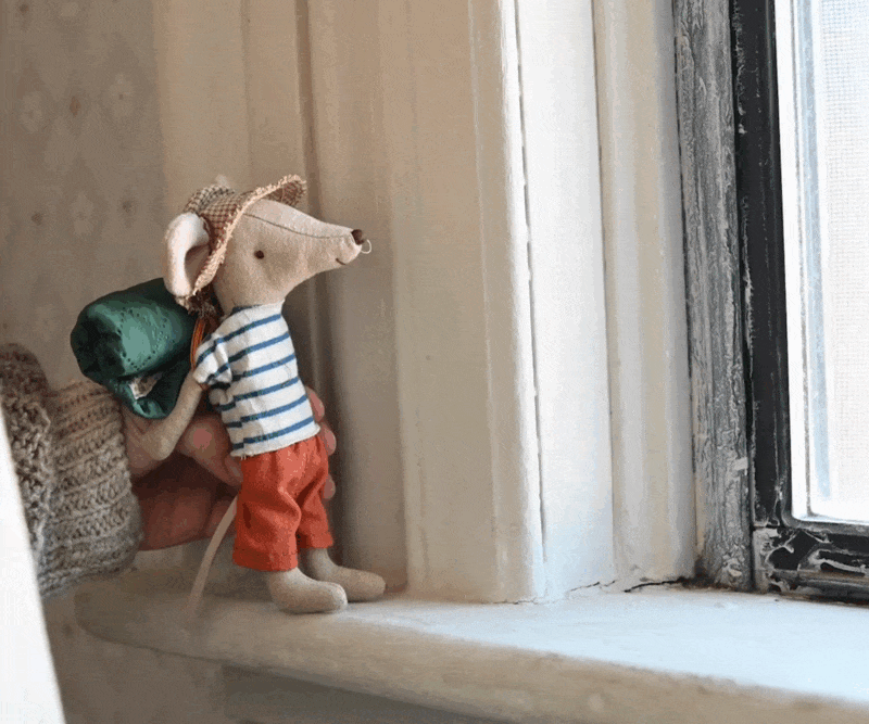 Maileg Hiker Mouse Playing 