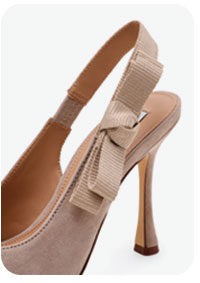 Brylie Pump Taupe Suede