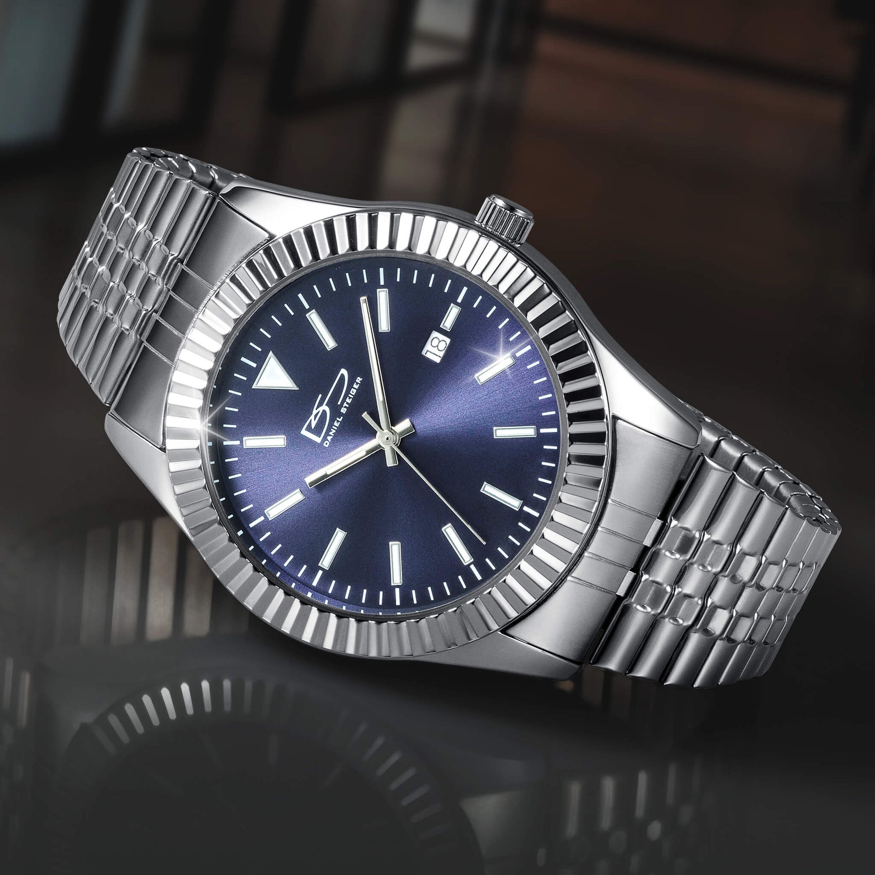 Statesman Expandable Watch