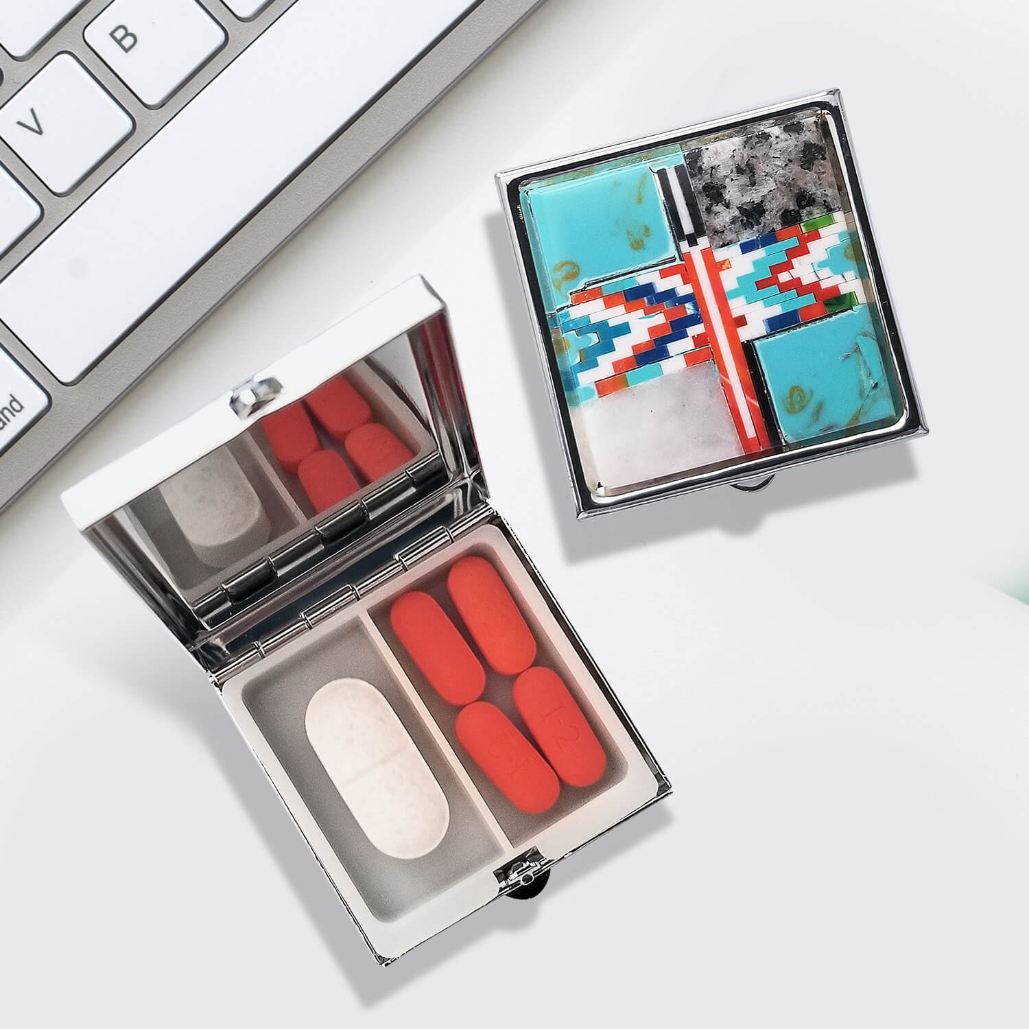 TURQUOISE TRINKET BOX