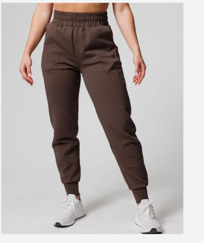 womens essential jogger woodland brown