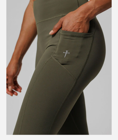 nova pocket leggings dark pine