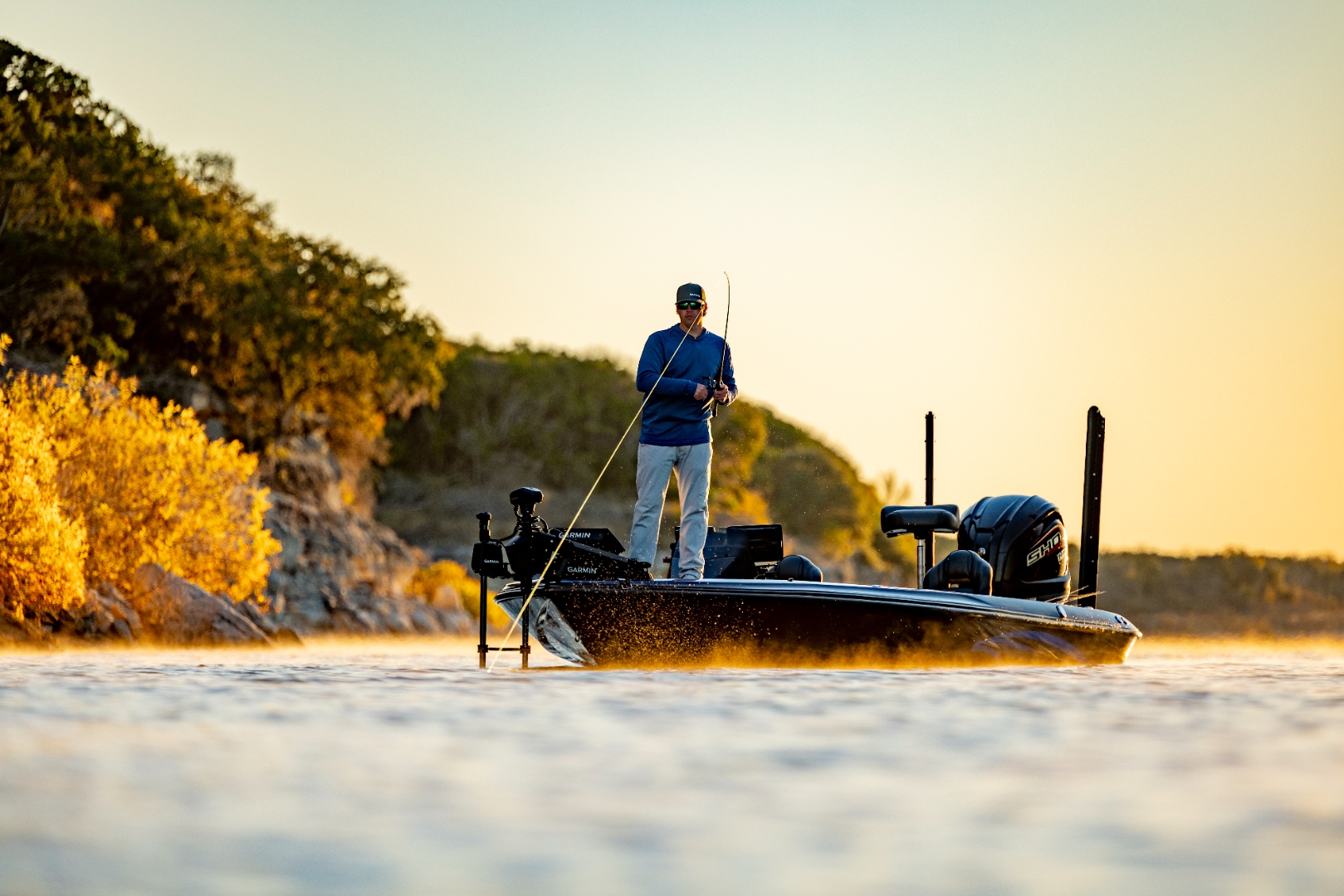 Angler using Garmin LiveScope from a boat