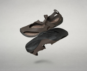 4 Product images: A dark blue Wildling minimalist sandal, a vibrant yellow fabric Wildling minimalist shoe, a rose fabric Wildling minimalist shoe and a black Wildling minimalist shoe