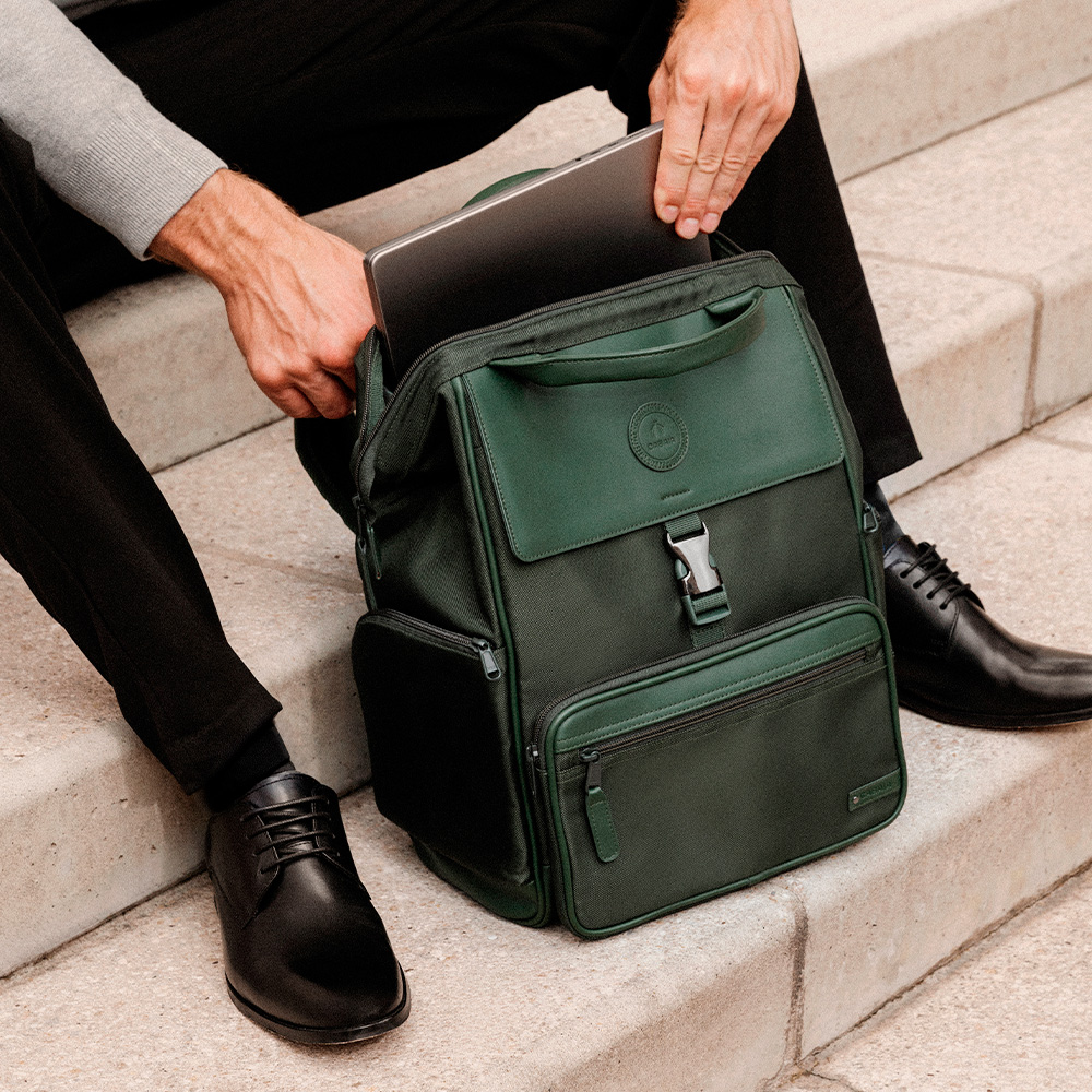 Discover our limited edition Adventurer BOLD, designed for excellence and made for you