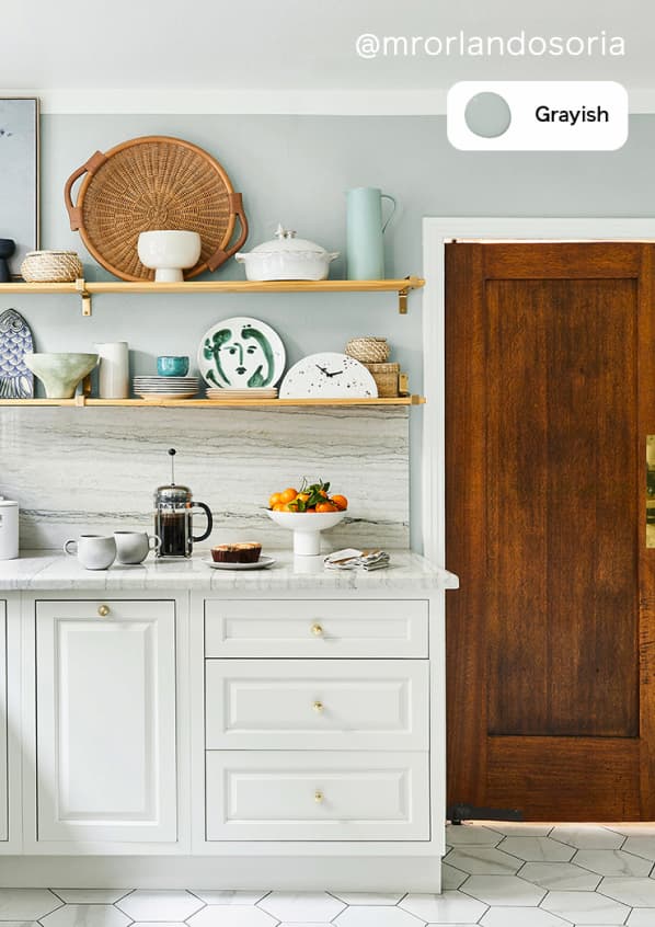 Kitchen featuring Grayish