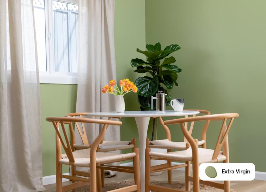 Extra Virgin dining room