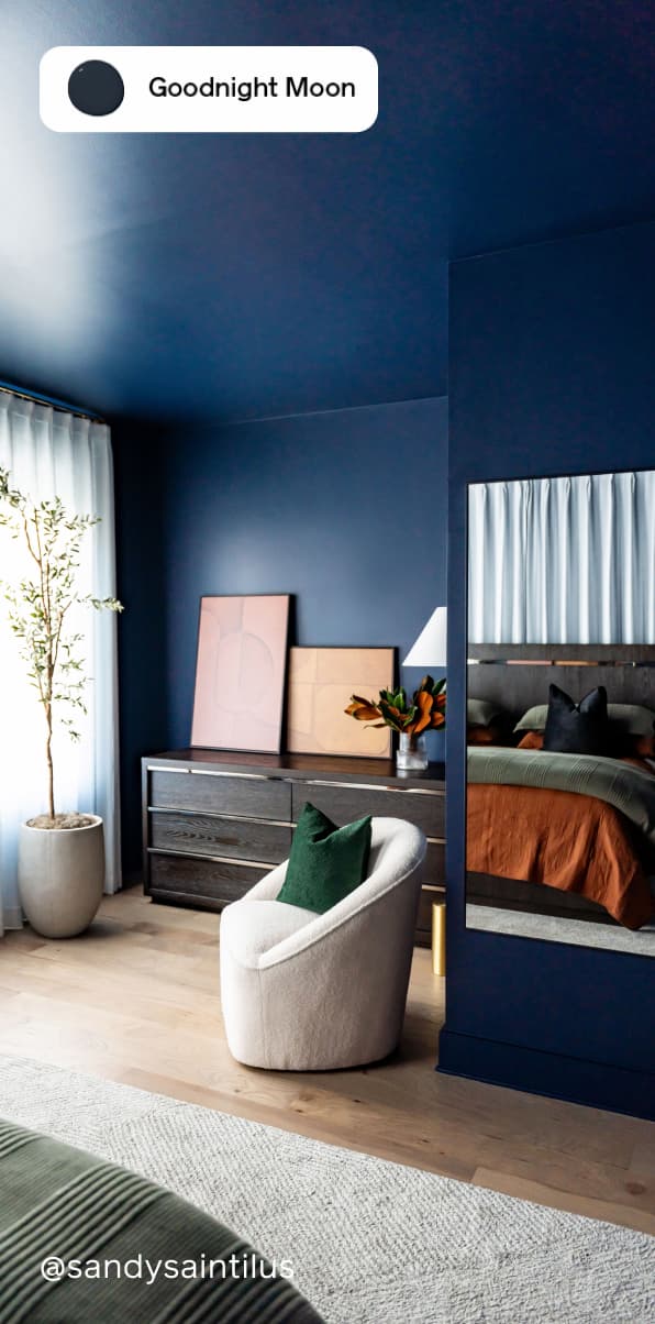 Bedroom featuring Goodnight Moon