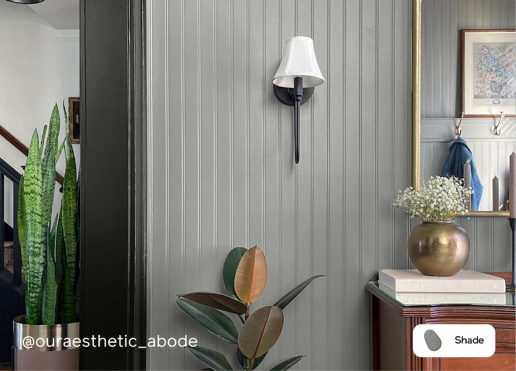 Entryway featuring Shade