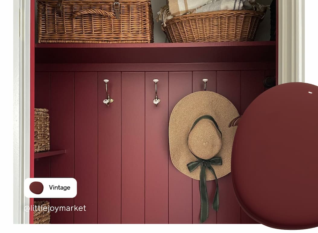 Closet featuring Vintage