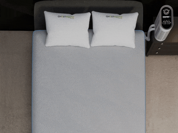 Climate Pro dual-zone cover: one side cool, one side warm