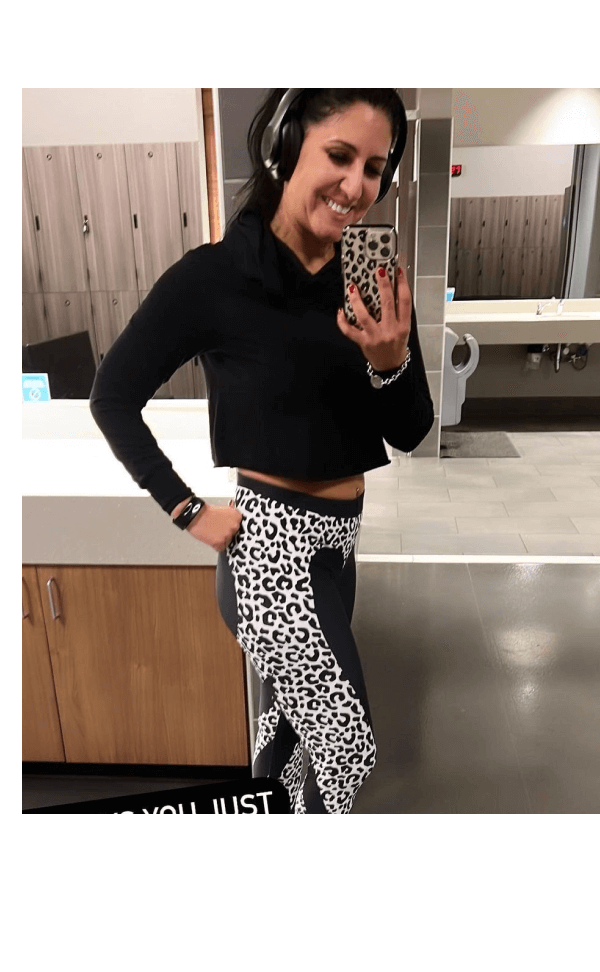 LEOPARD HEART SHAPED YOGA CAPRIS