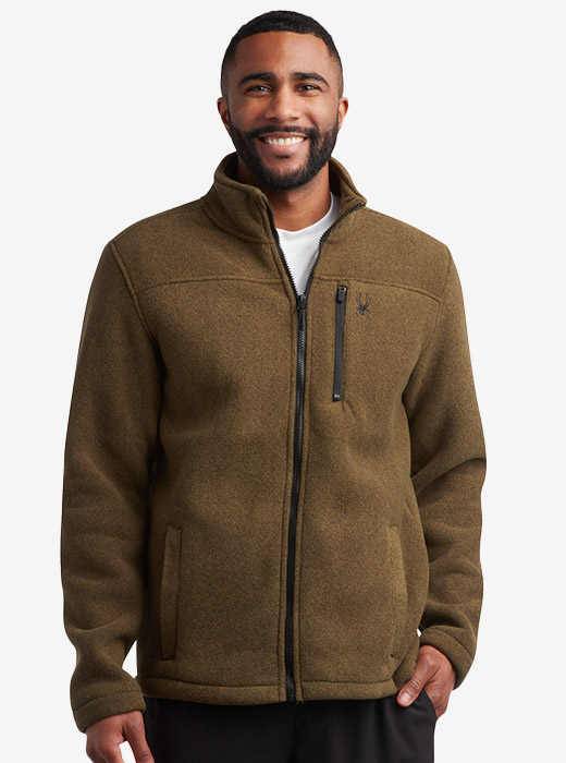 Man wearing full zip fleece in olive