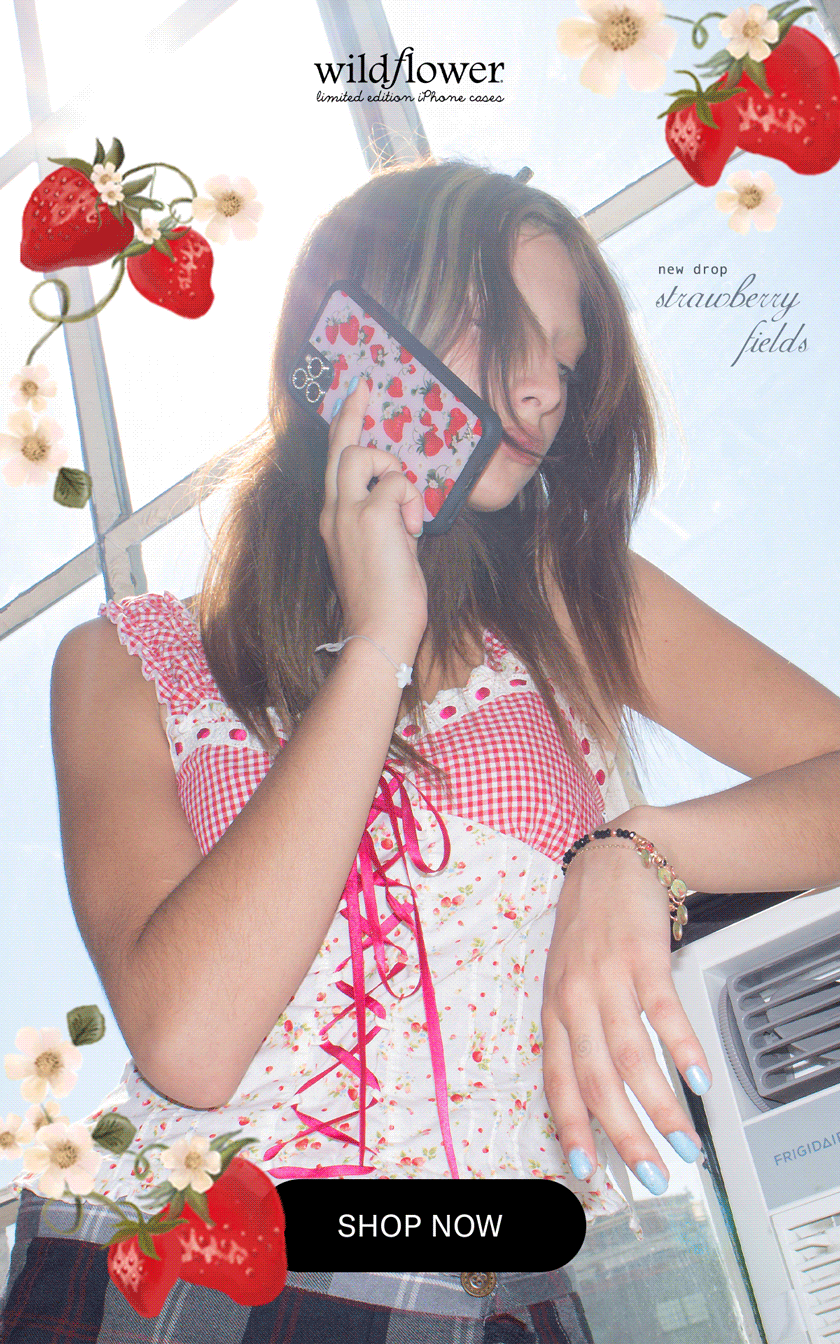 open for a sweet surprise 🎀🍓🍰💋 Wildflower Cases