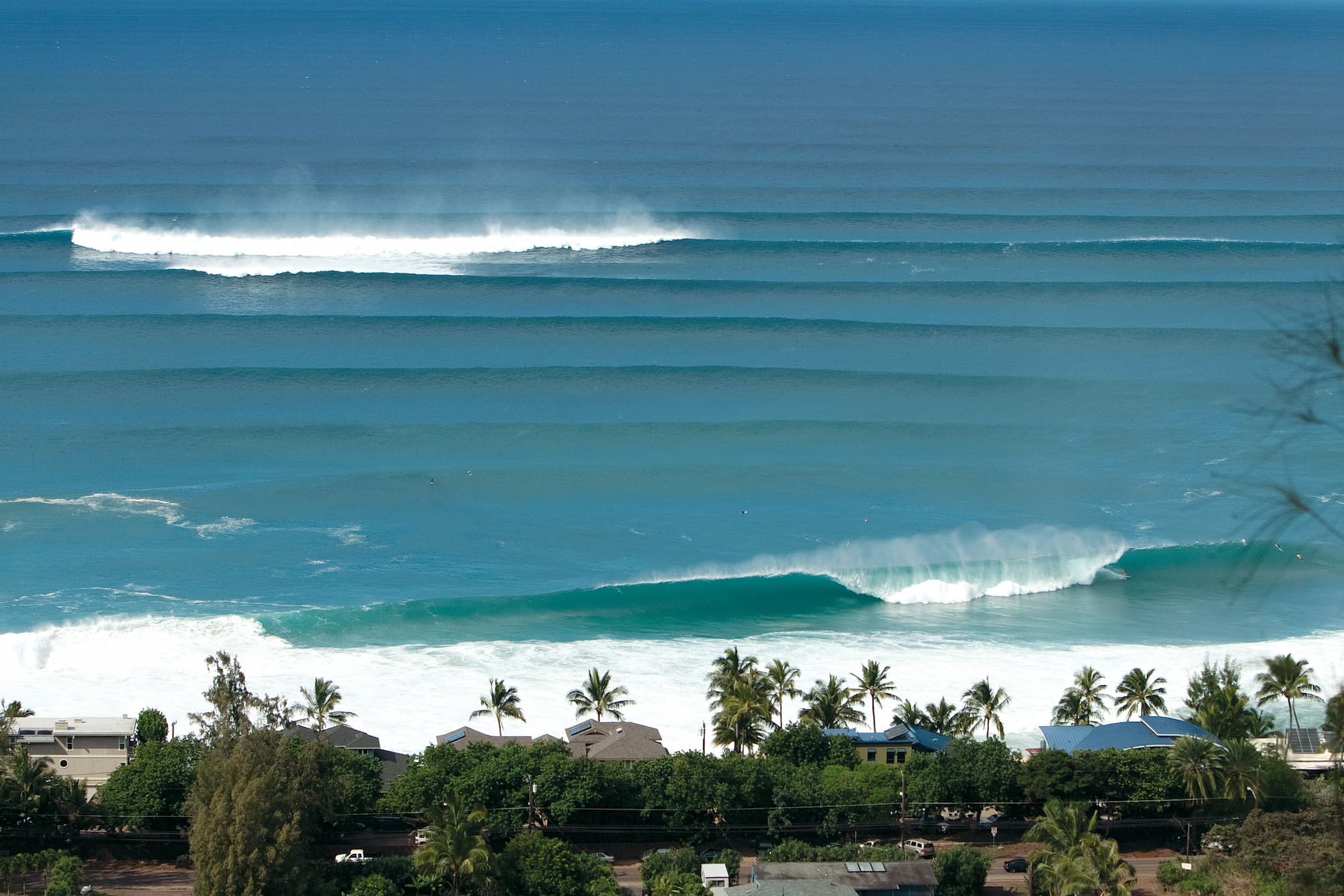 Populars (Pops) surf spot, Waikiki