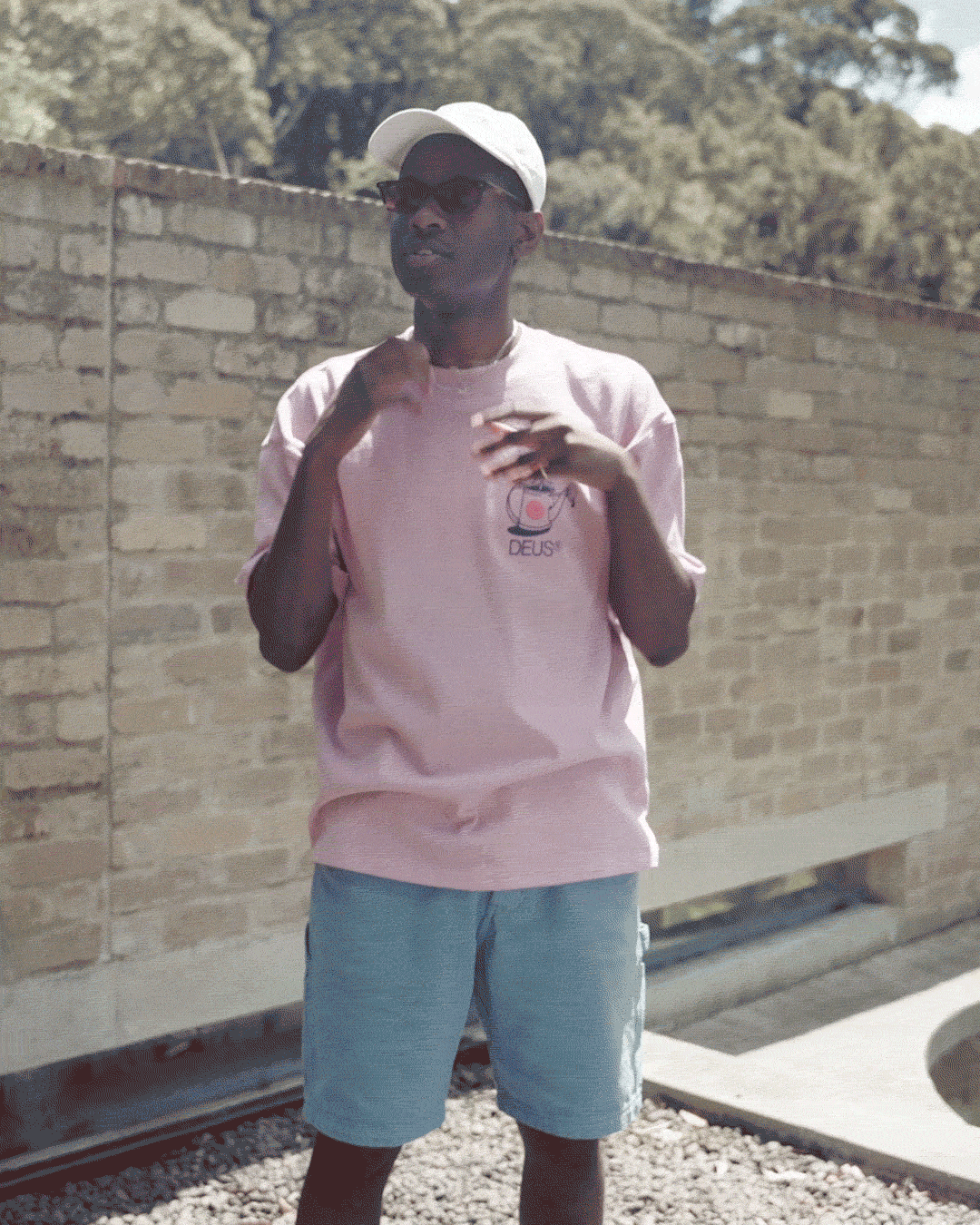 GIF