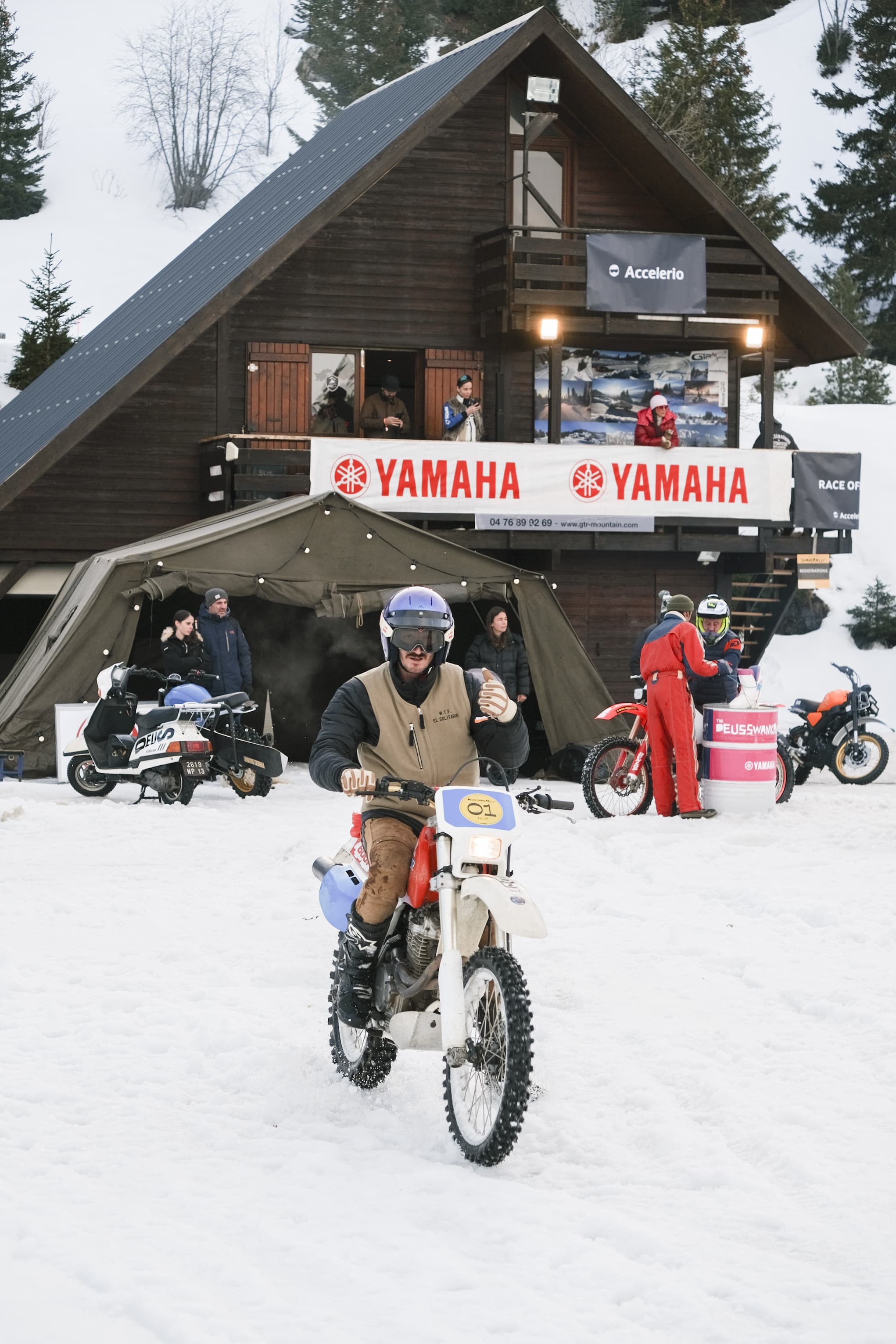 moto on ice