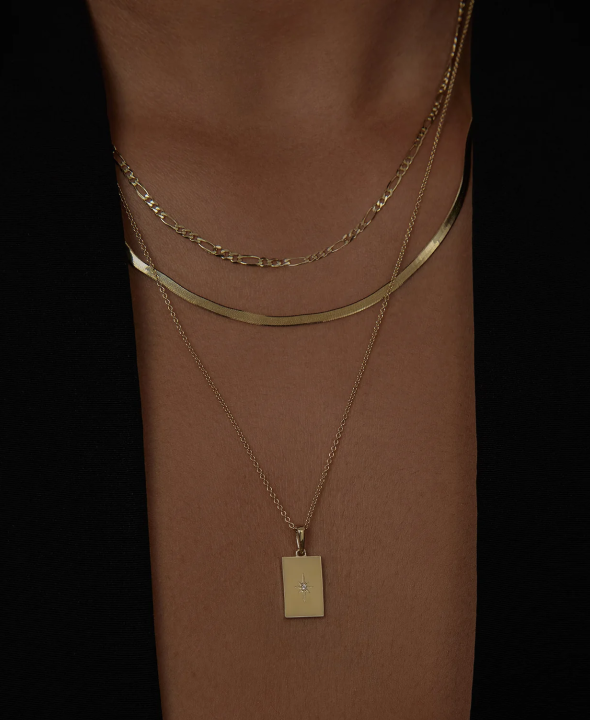 Herringbone Chains