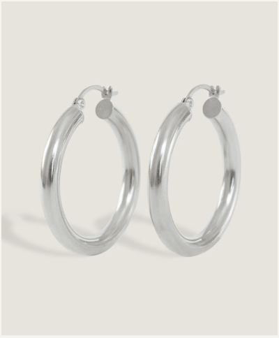 CLASSIC HOOP EARRING
