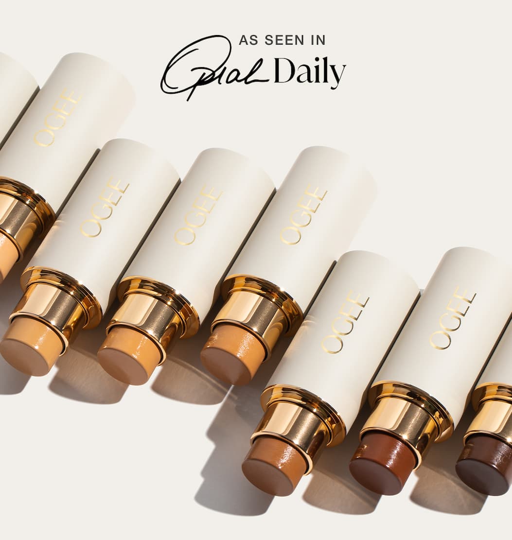 Oprah Daily named our Sculpted Complexion Stick "Best Overall" in their "10 Best Makeup Sticks for an Effortlessly Gorgeous Look," and for good reason. This stick delivers skin-smoothing coverage in just one swipe, making it easier than ever to achieve a flawless complexion. 