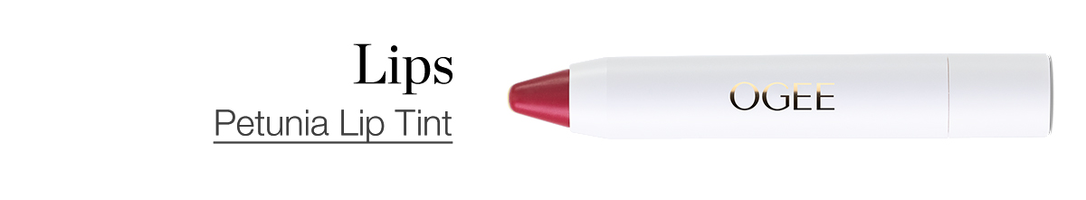 Influencer: @ali_pilossoph - Lips: Petunia Lip Tint
