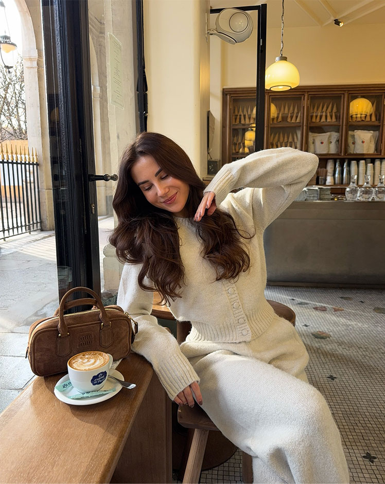 EMBLEM EMBROIDERED KNIT CROP CARDIGAN