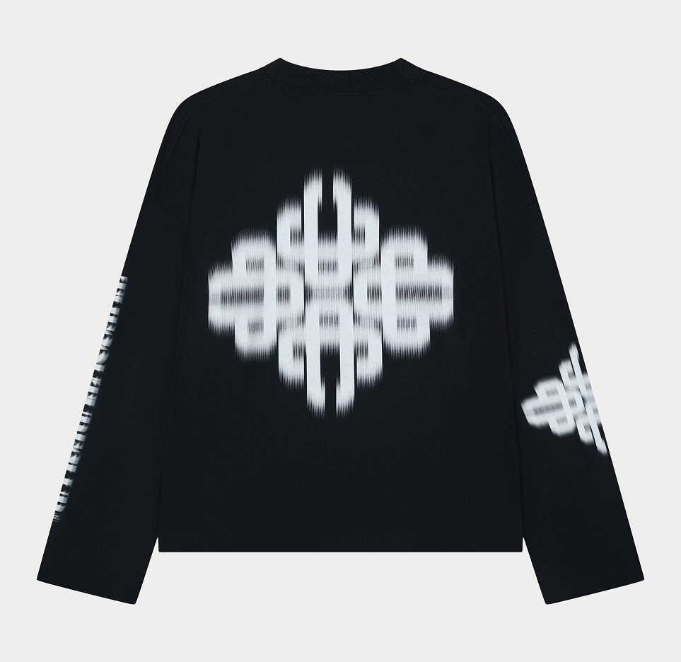 MOTION BLURRED LONG SLEEVE T-SHIRT