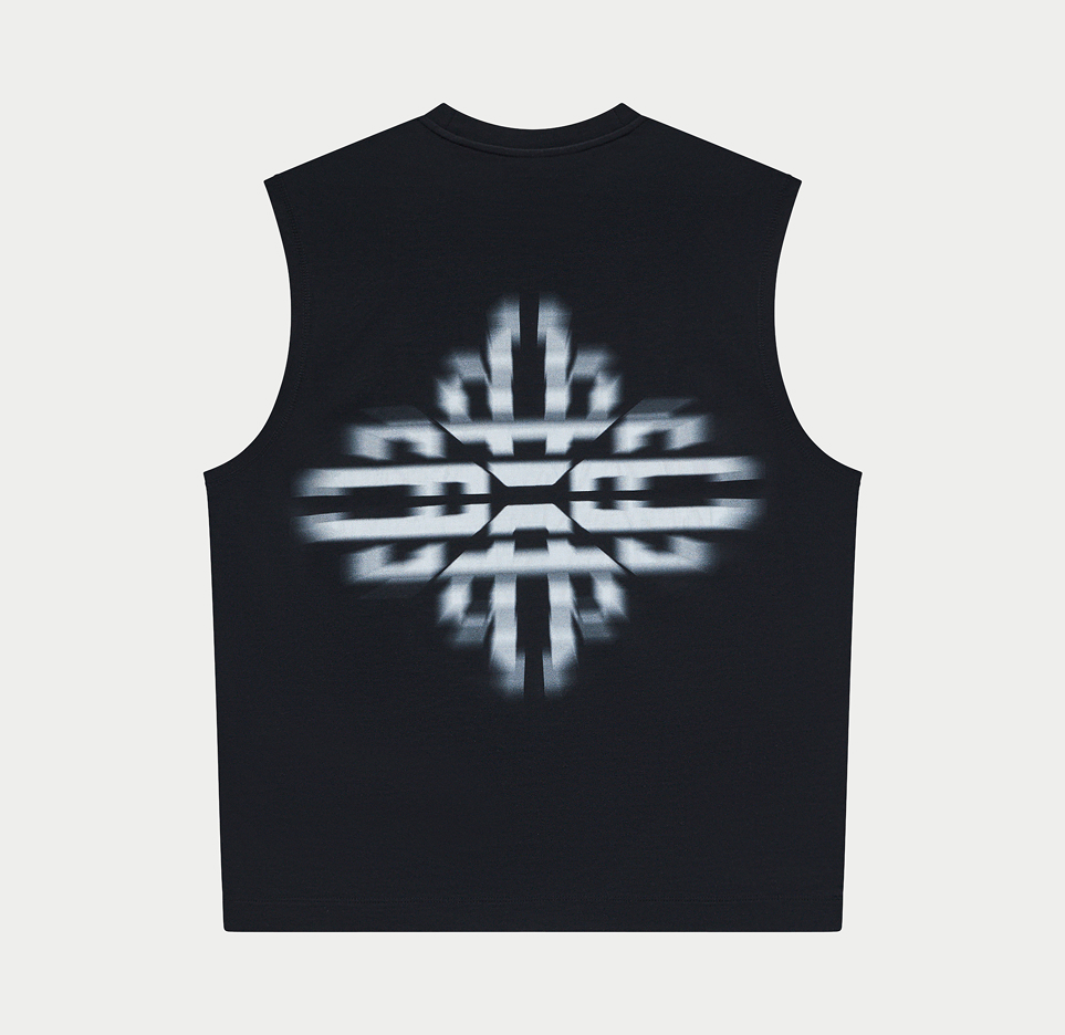 LUXURY IN MOTION GRAPHIC VEST