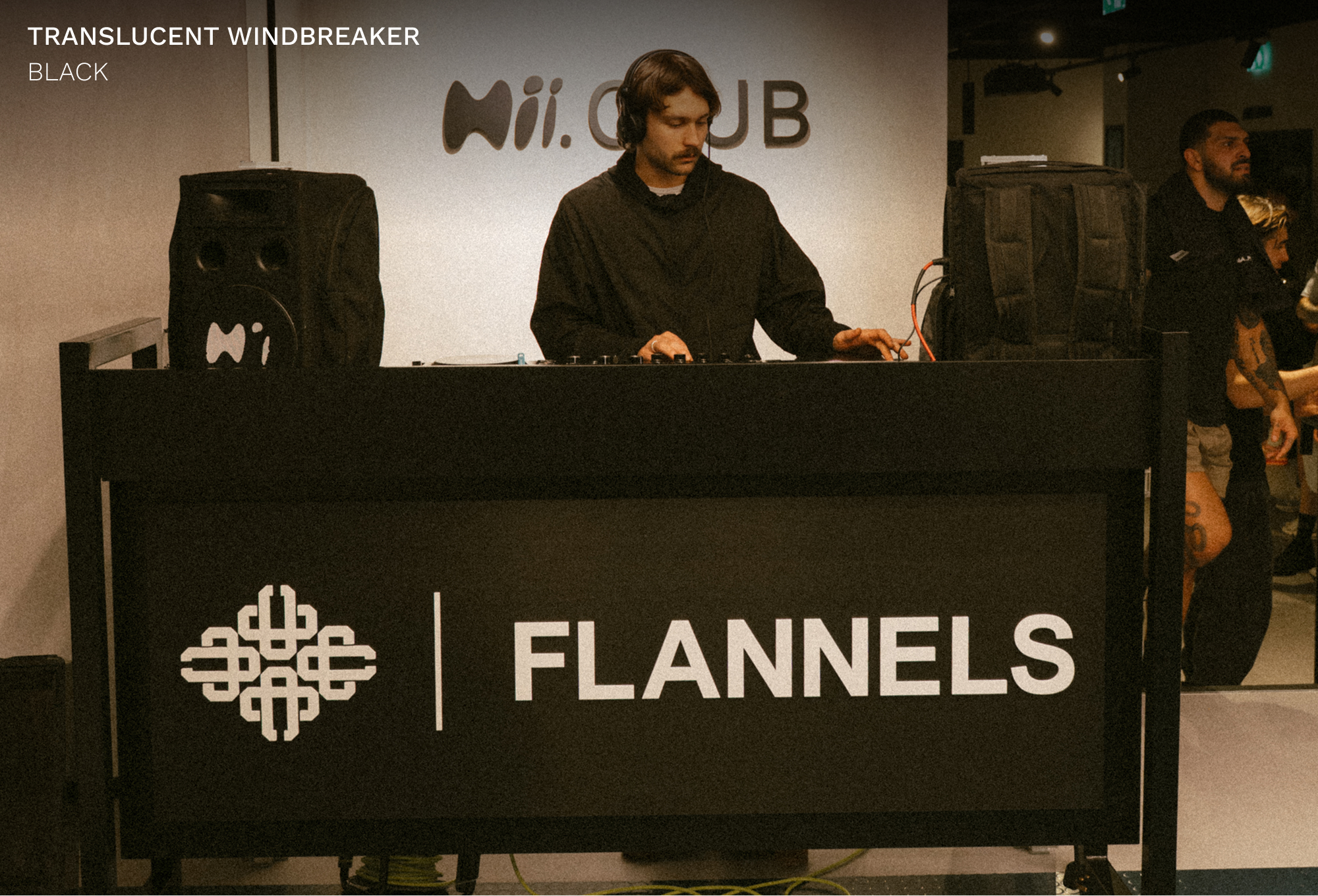 TRANSLUCENT WINDBREAKER