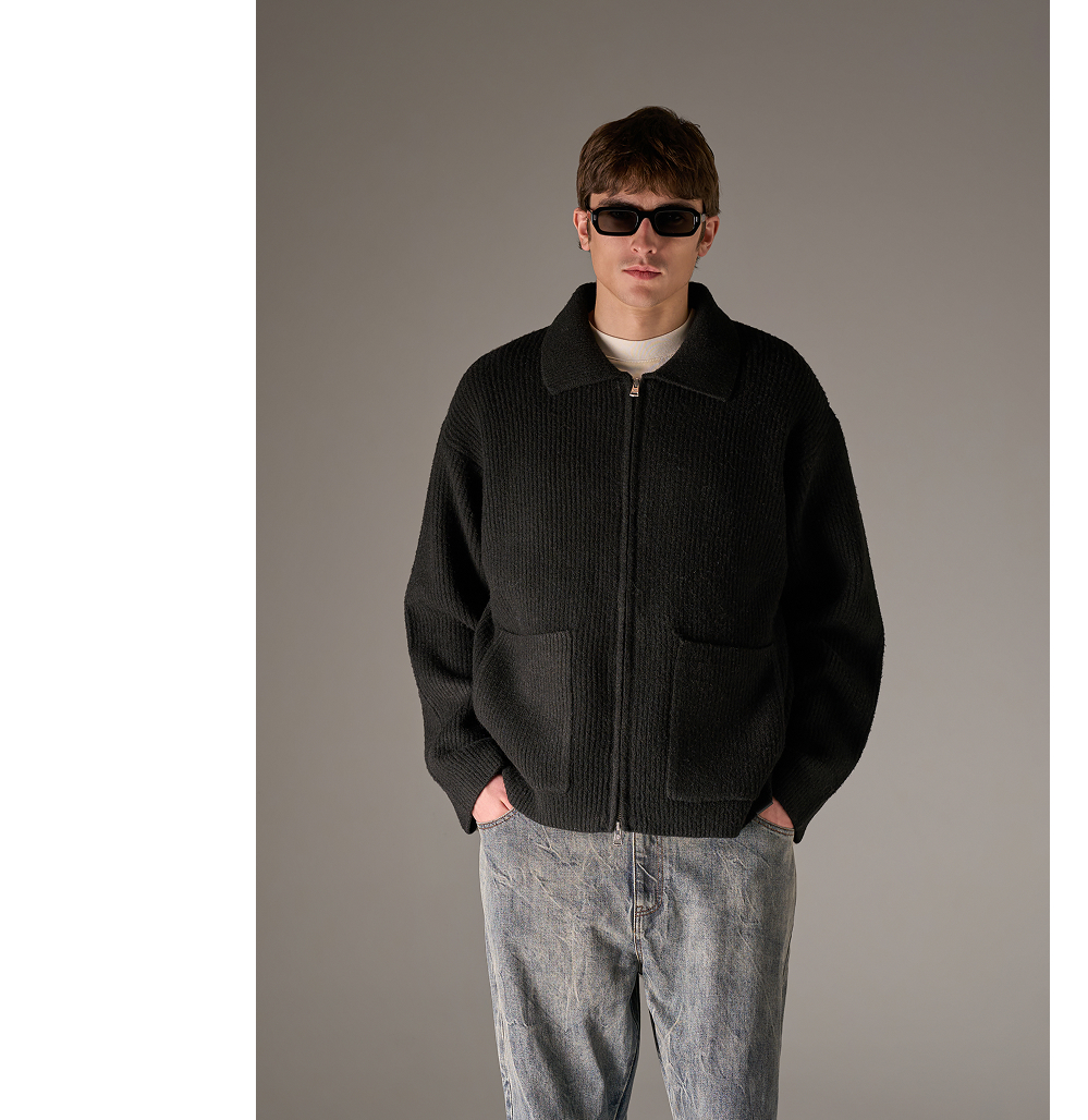 RIBBED KNITTED OVERSIZED ZIP THROUGH