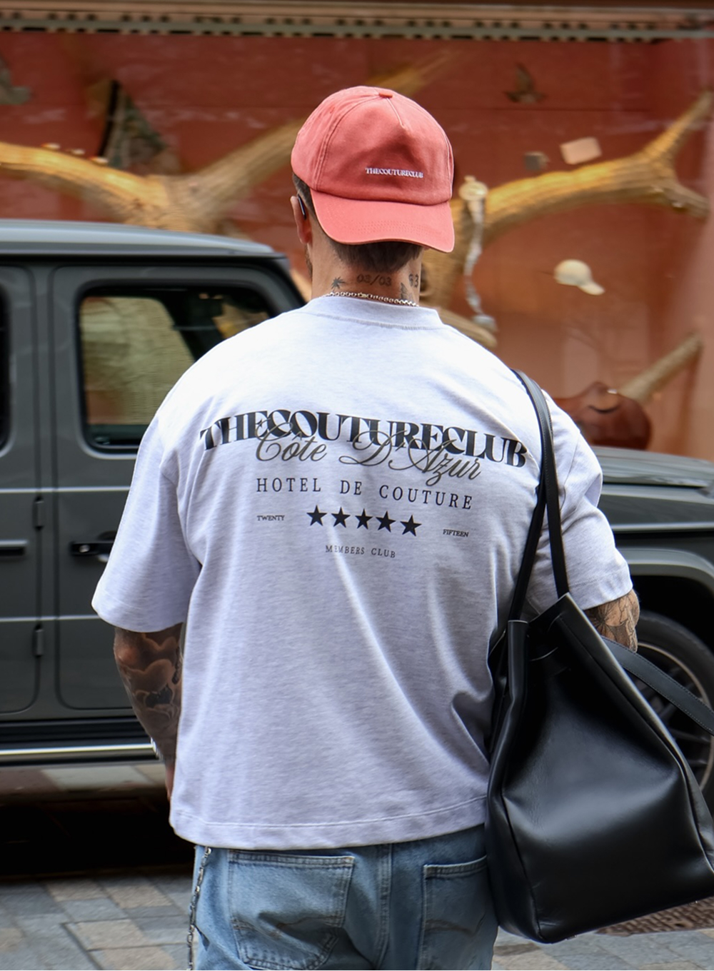 HOTEL DE COUTURE T-SHIRT