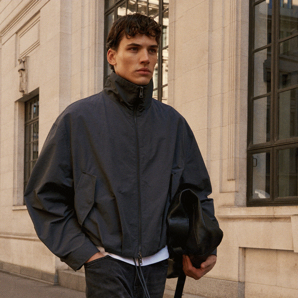 TECHNICAL FUNNEL NECK JACKET