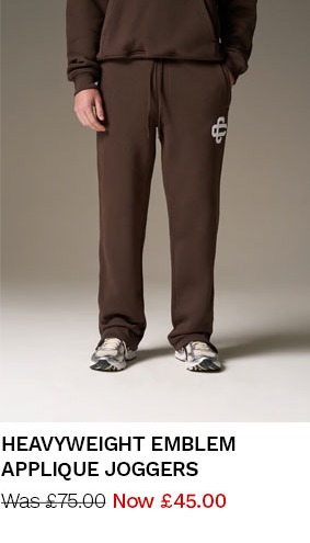 HEAVYWEIGHT EMBLEM APPLIQUE JOGGERS