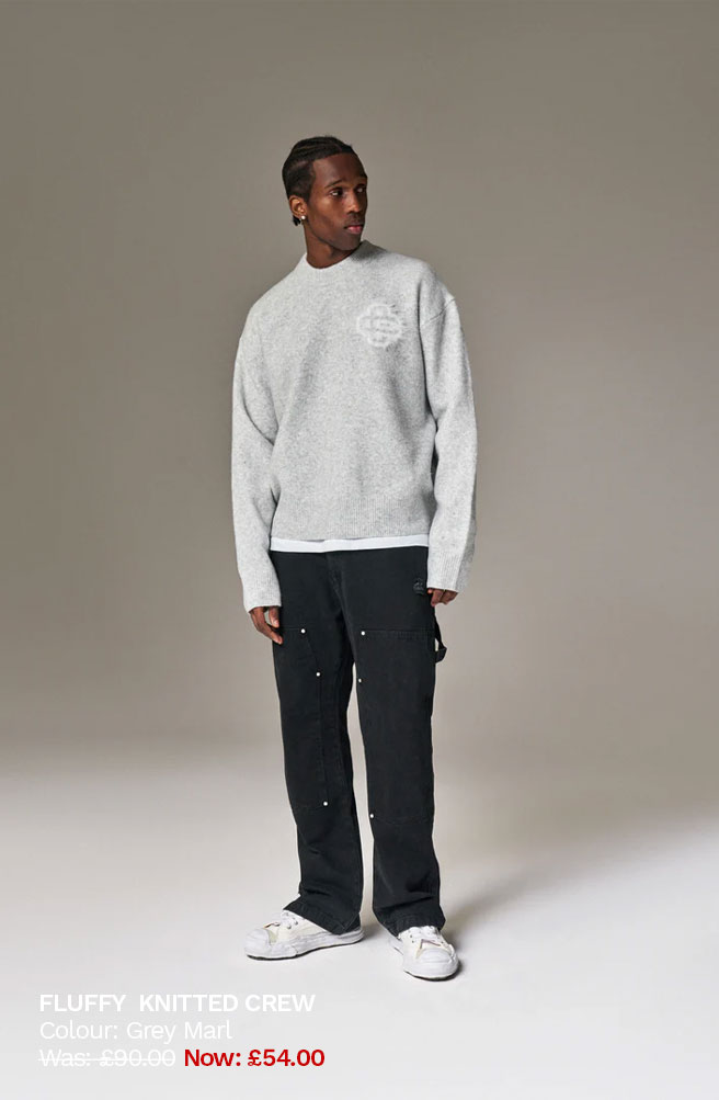 FLUFFY EMBLEM KNITTED CREW