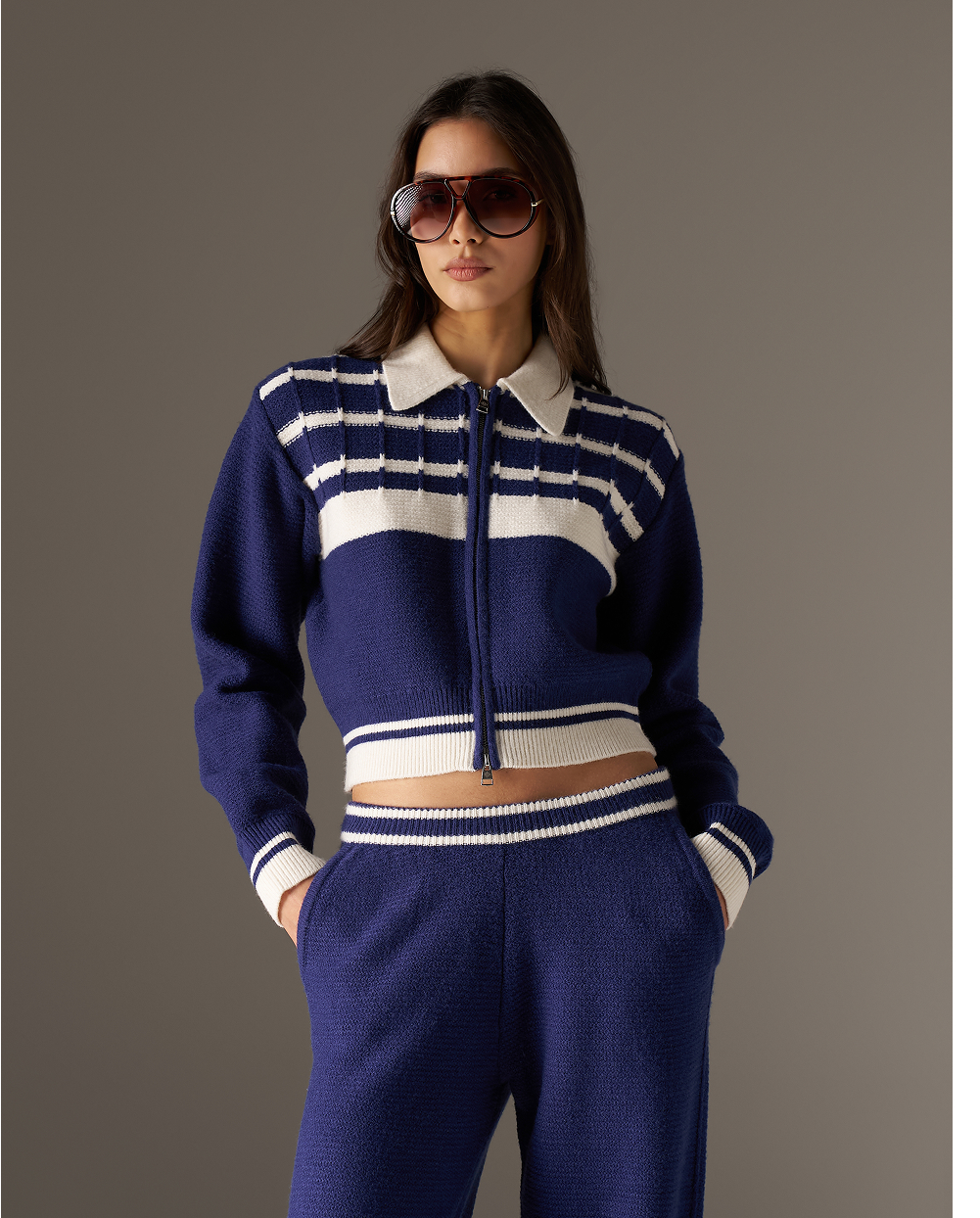 CONTRAST STRIPE KNITTED ZIP THROUGH