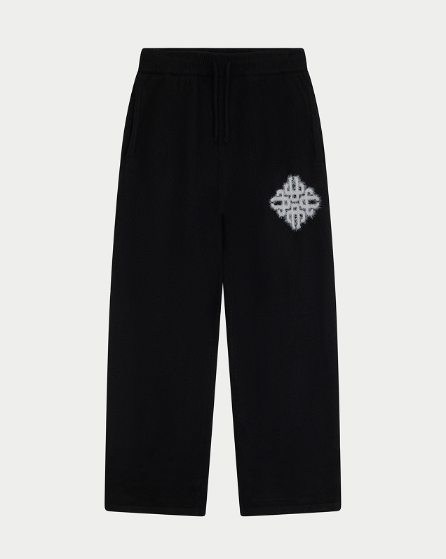 EMBLEM FLUFFY KNIT JOGGERS