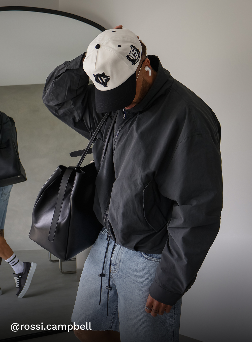 TECHNICAL FUNNEL NECK JACKET