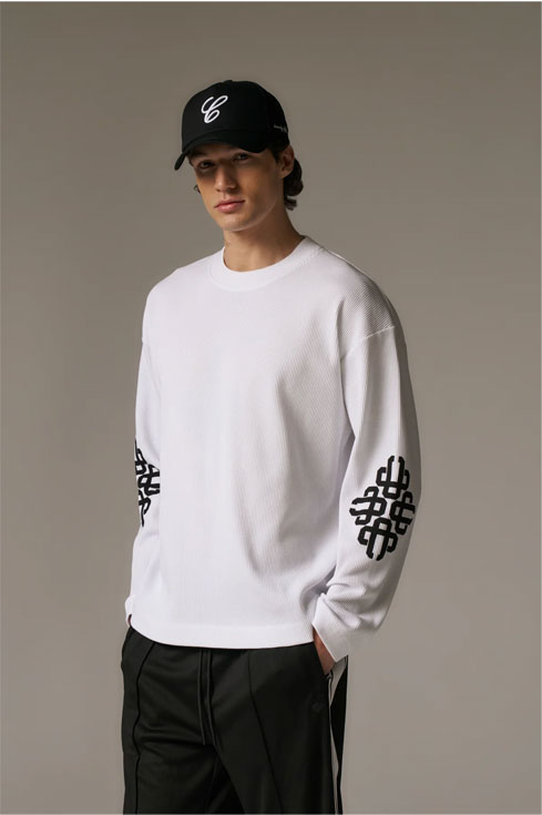 EMBLEM WAFFLE LONG SLEEVE T-SHIRT